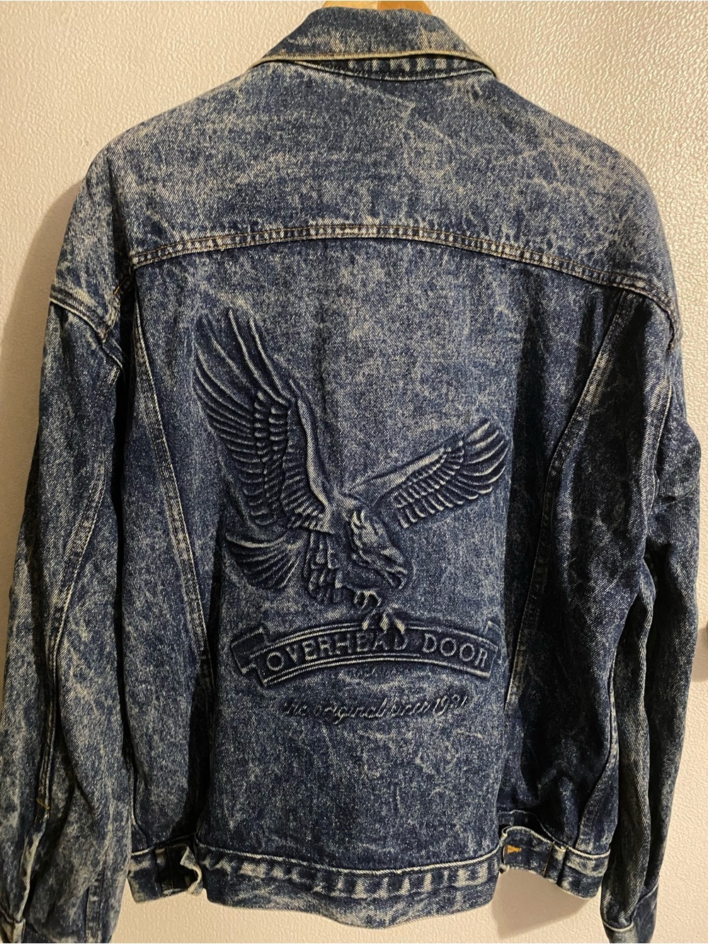 Overhead Door Original 1981 embossed eagle rare VTG blue denim trucker jacket